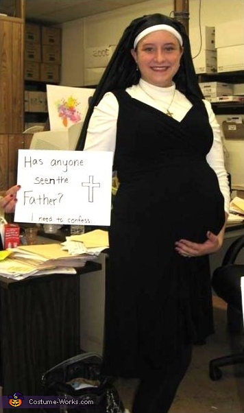 photo - pregnant nun